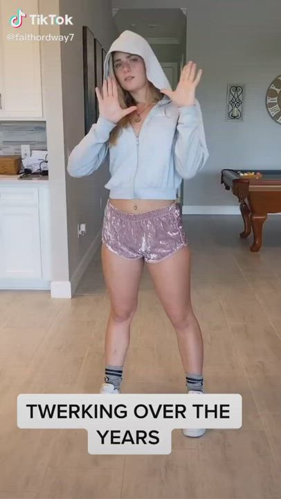 Ass Babe Teen Twerking gif