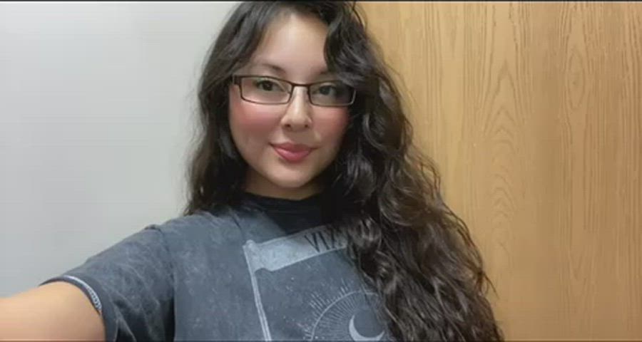 big tits boobs glasses huge tits latina tits titty drop bigger-than-you-thought titty-drop