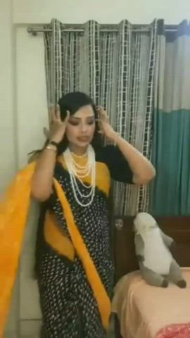 Bangladeshi Belly Button Saree gif