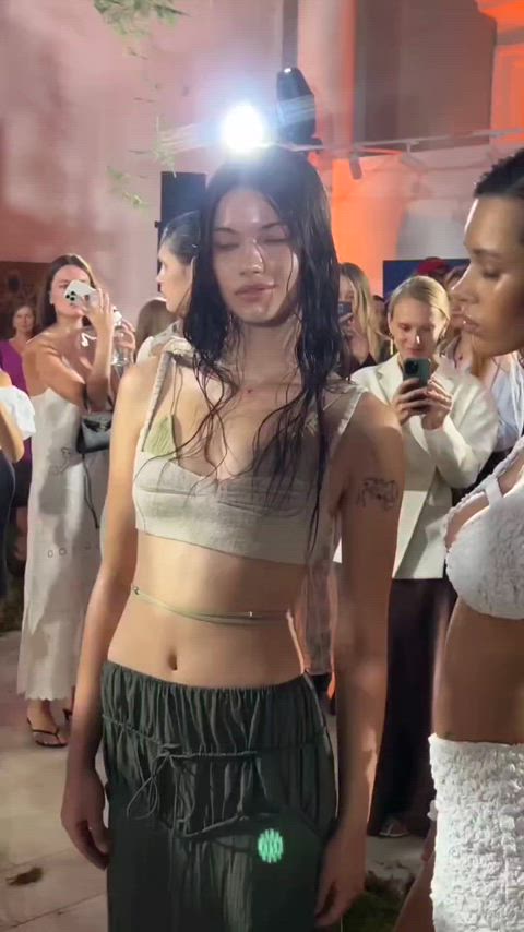 belly button belly kpop gif
