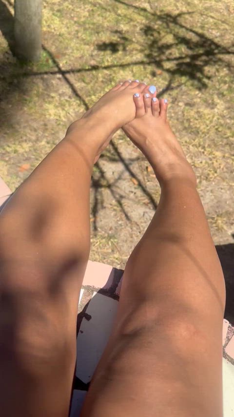 feet feet fetish feet sucking tik-tok gif