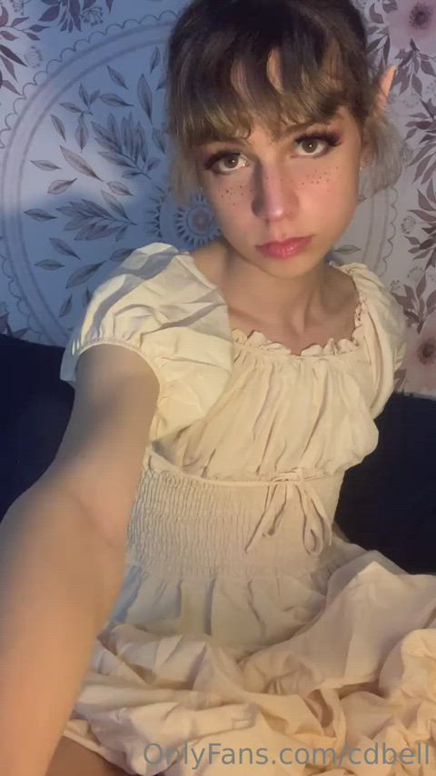 cute elf girlfriend gif