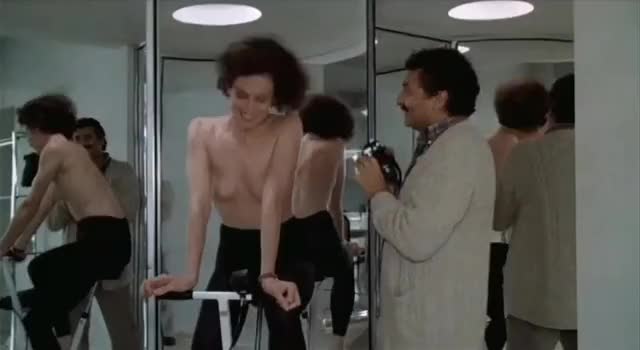 Sigourney Weaver - Half Moon Street