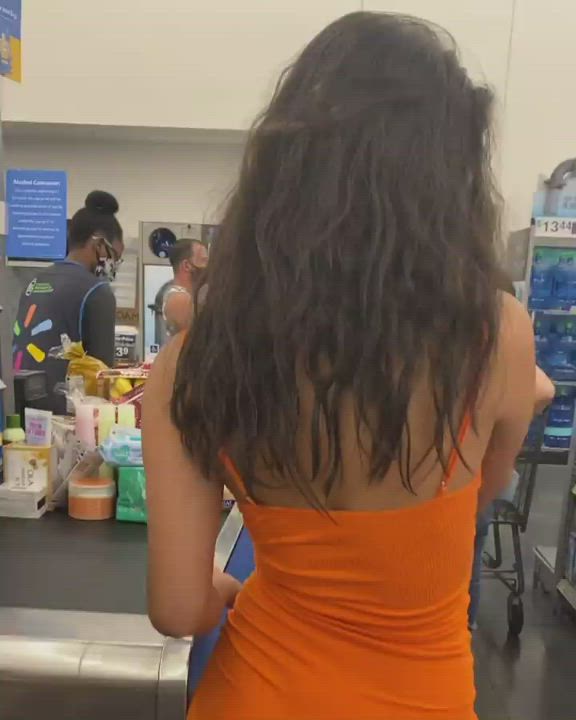 Flashing the cheeks