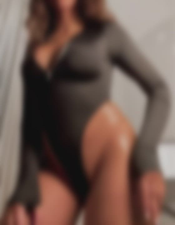 Teasing in my tight black body suit 🖤