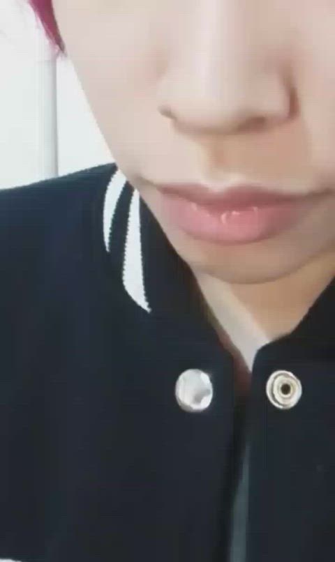 amateur babe cute finger in mouth nsfw onlyfans saliva sucking teasing wet onlyfans-creators