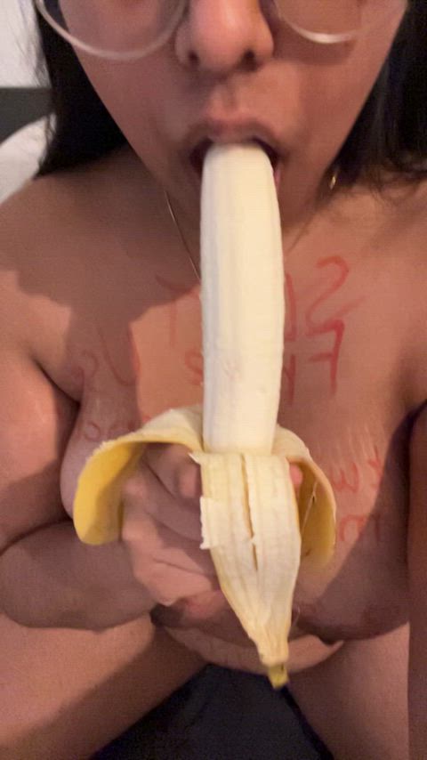 amateur boobs food fetish gif