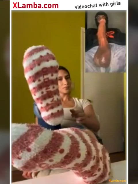 big dick camgirl cock shock foot foot fetish monster cock reaction webcam gif