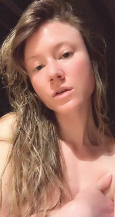 Post-shower softcore ?
