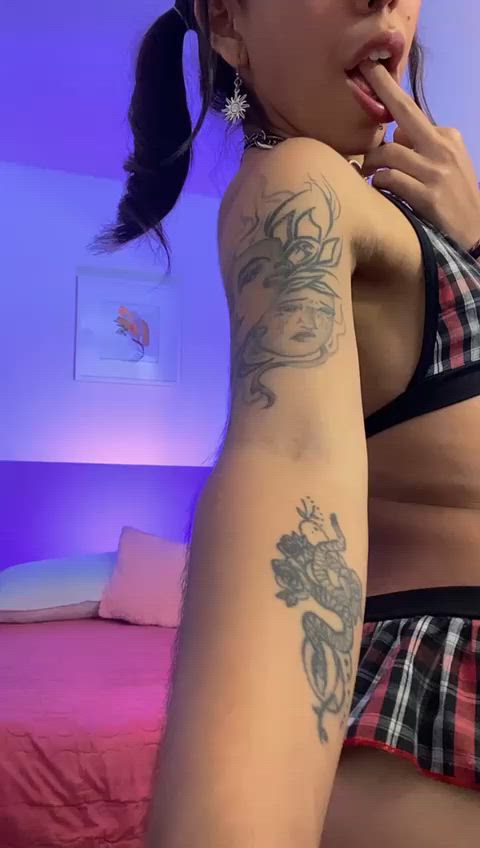 ass camgirl dancing latina lingerie petite sensual tattoo teen gif