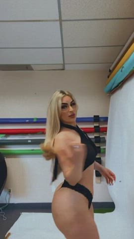 Big Ass Blonde Pawg gif