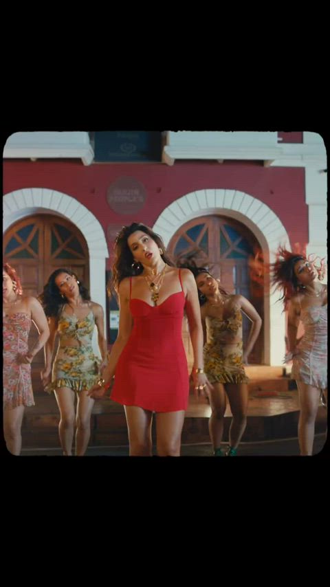 big ass big tits bouncing tits canadian dancing indian legs moroccan thick thighs