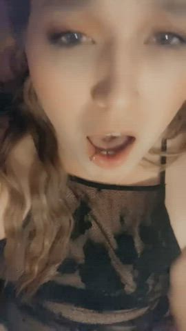Sub for free. Then check out my page. Message me if you want more. 😈 link in comments.