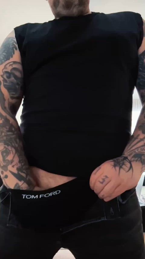 amateur big dick daddy goth onlyfans tattooed thick thick cock vampire gif