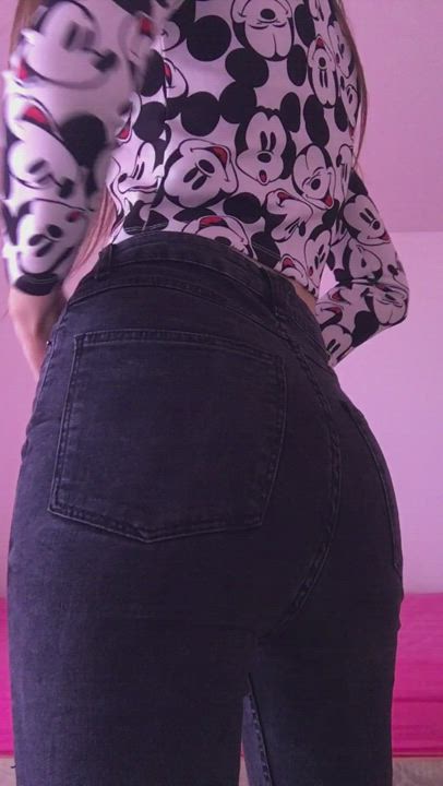 Say hi If you’d fuck me?