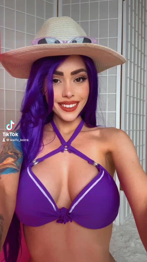 boobs geek league of legends porn nerd tiktok amateur-girls thick-booty gif