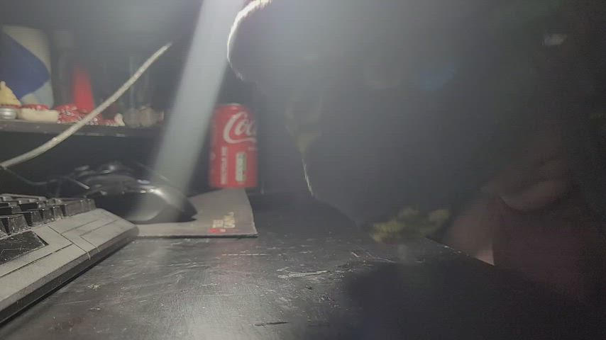 Thought I'd try a weird angle, sorry for the poor lighting though