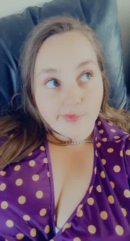 Spread my legs and have a taste 😈