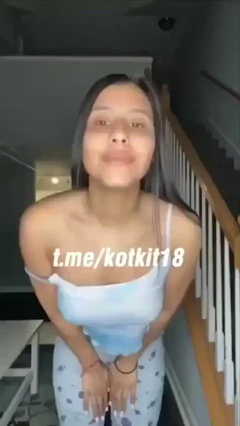 barely legal cute dancing girls pretty sensual sex tease teen tiktok gif