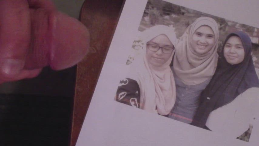facial girls glasses hijab sister tribute gif