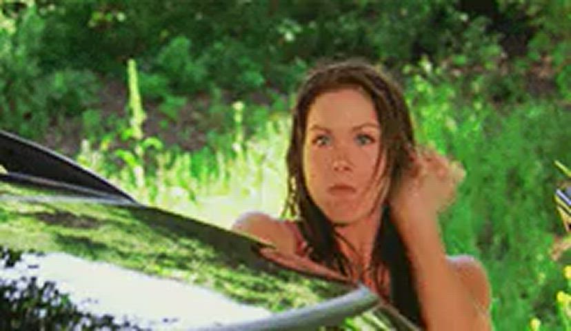 cameron diaz christina applegate sexy gif