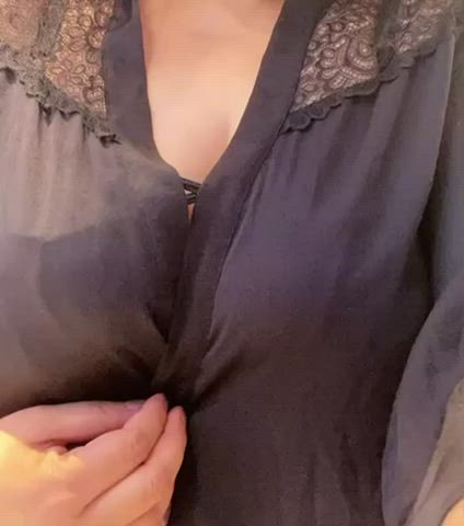 Milf's boobs