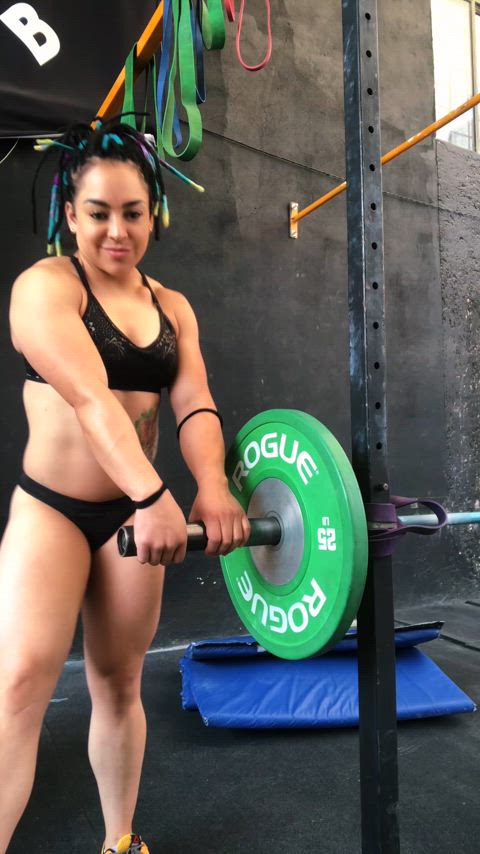 fit fitness muscles muscular girl onlyfans gif
