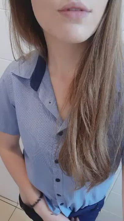 When i hating your job, but the bathroom breaks are heavenly! [f]