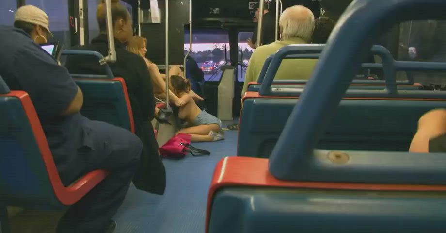 2 Lesbians have oral sex on a bus and record them!