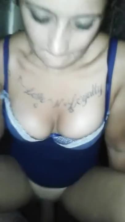 Brunette MILF fucks and screams