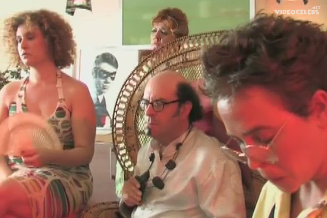 Daniela Blume nude, Queralt Riera - Que glande es el cine (2005)