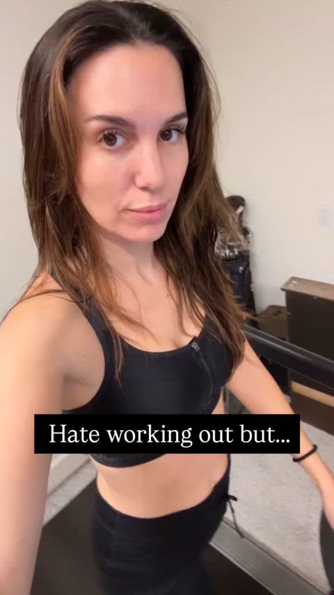 Christy Carlson Romano