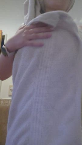 Do you want to fuck me in my bathroom? I can do such dirty things to you, baby?.