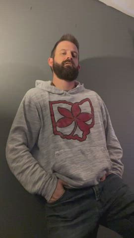 Before and after haircut. Sound warning. Also don’t know why redgifs won’t auto