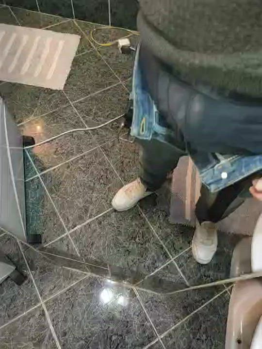 Uncut 🍆 edging.