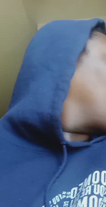 Sneaky pussy flashes are the best pussy flashes