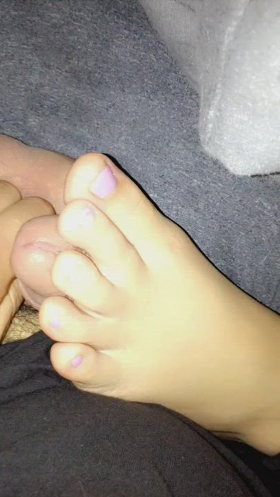 Foot Fetish Footjob Thick Toes White Girl gif