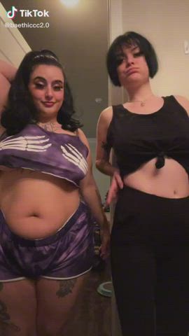 bbw braless non-nude tiktok gif