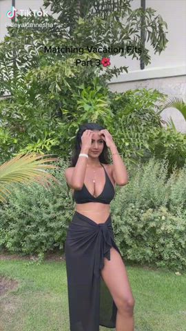big tits deyakannesha
