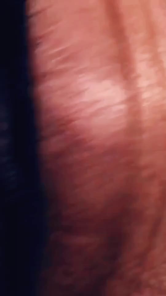 does this ever happens to you?!     #eyes #slowmo #alecbenjamin