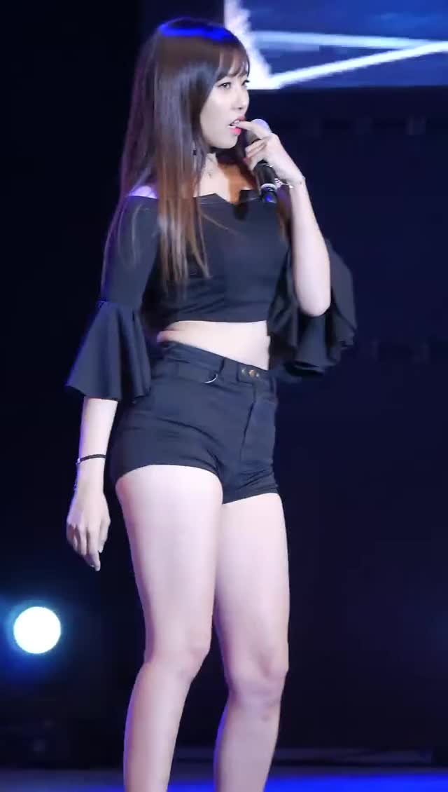 Dahye - Sexy Ass Body
