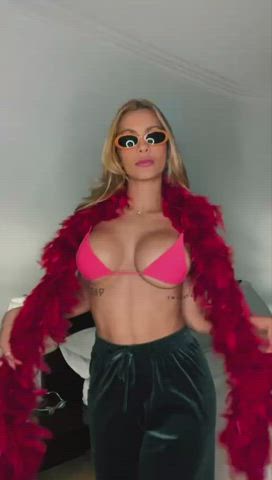 I will Boobnotize you 🍊🍊