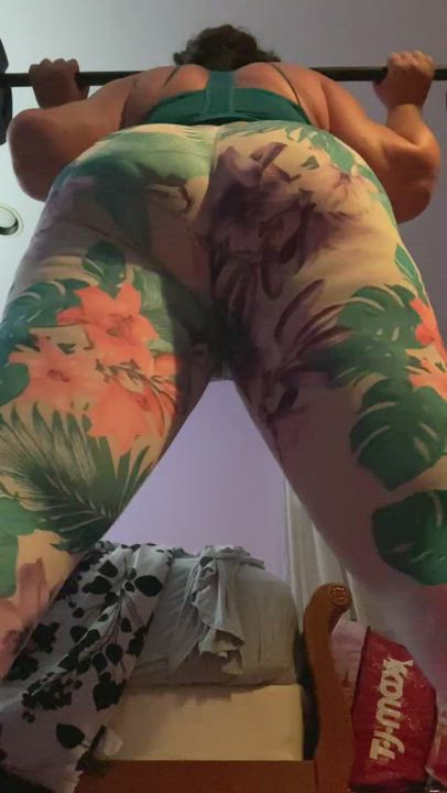 Booty Leggings Workout gif