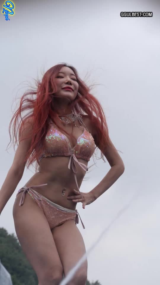 Black Bunny Sua Bikini .gif