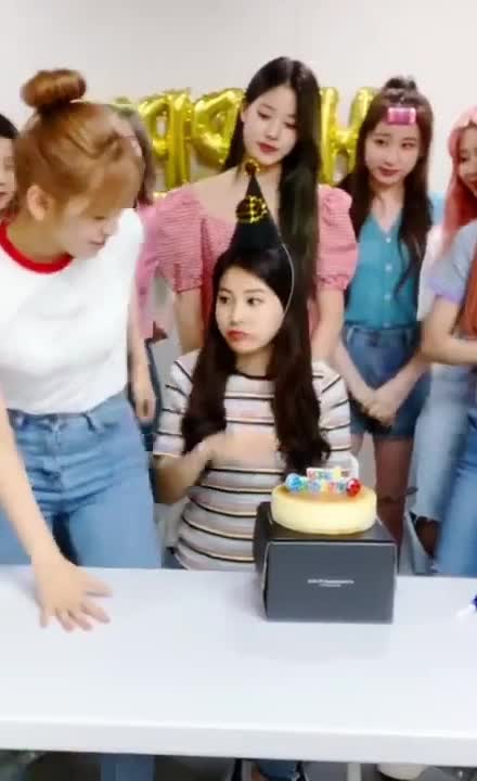 Yujin