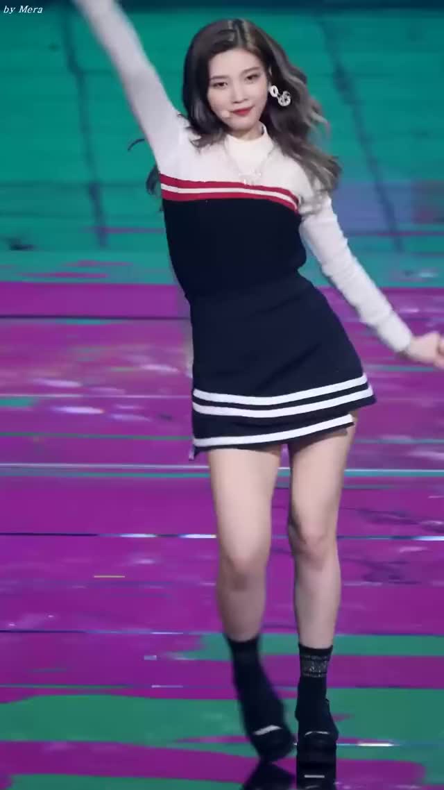 joy thick thighs