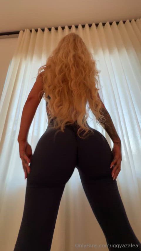 ass big ass blonde bubble butt iggy azalea pawg thick twerking gif