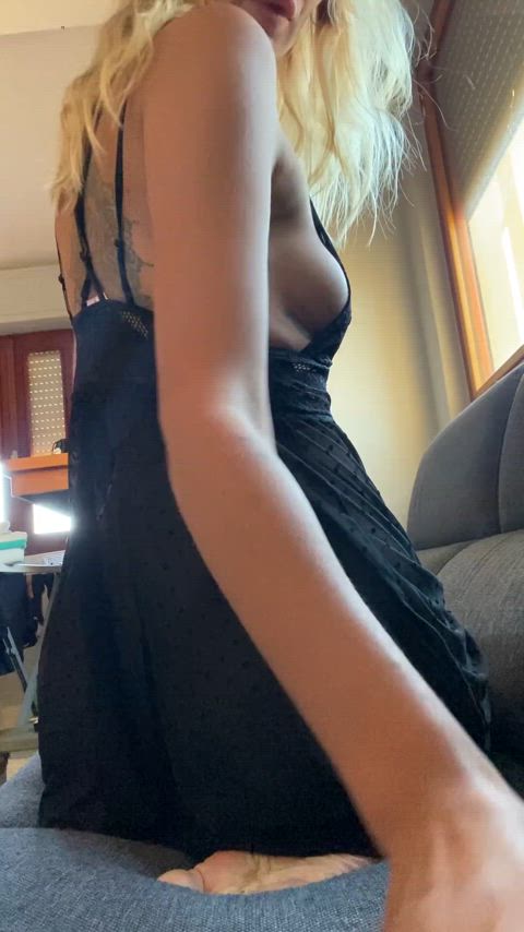 erotic nsfw nipples petite solo teen ass-clap homemade natural-tits real-tease gif