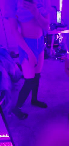 Here's I mirror vid of me edging ?