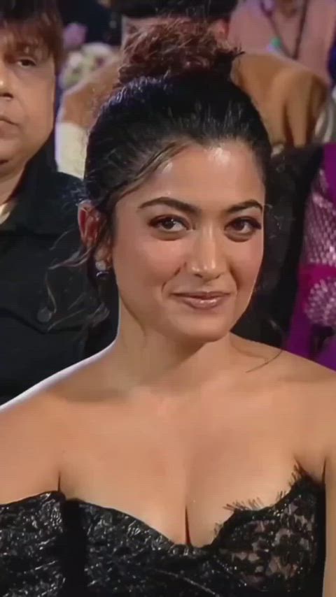 bollywood desi indian pakistani gif